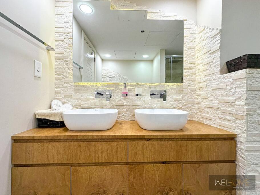 Apartment Welhome - Stylish Breathtaking 2br In Marina *