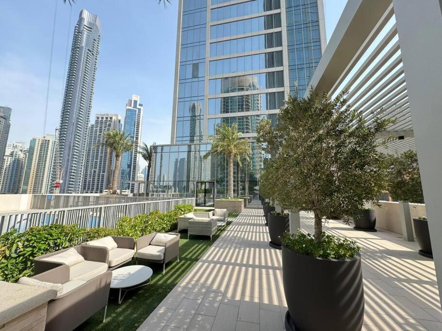 Apartment Panoramic Full Fountain,opera& Burj Sky View 4br