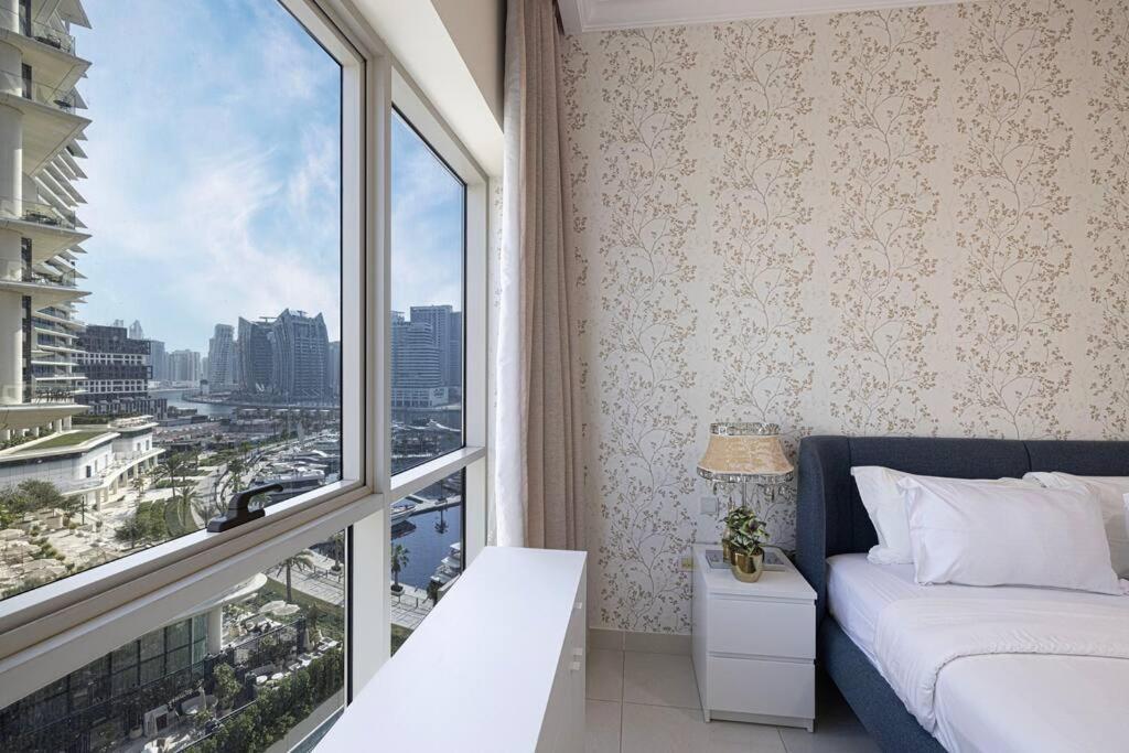 Apartment Easemytrip - Prime Business Bay With Canal And Marina Views