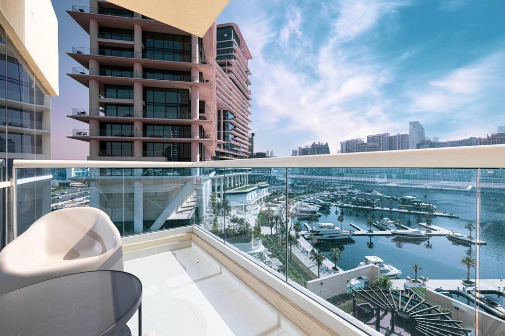 Easemytrip - Prime Business Bay With Canal And Marina Views * Dubai