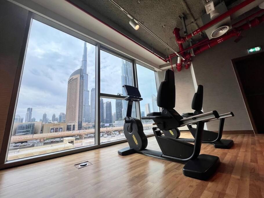 Elegant High Floor One Bedroom Next To Mall Apartment Dubai