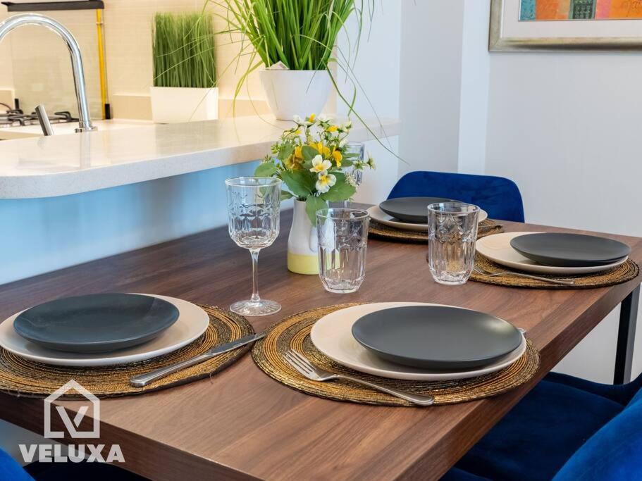 Veluxa - Amazing 1 Bed In Jvc * Dubai