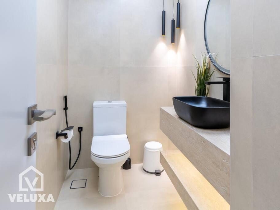 Veluxa - Amazing 1 Bed In Jvc *