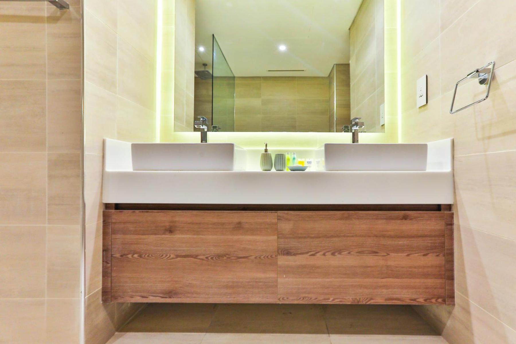 2 Bedroom With Maid's Next To Mall Mada Residences *