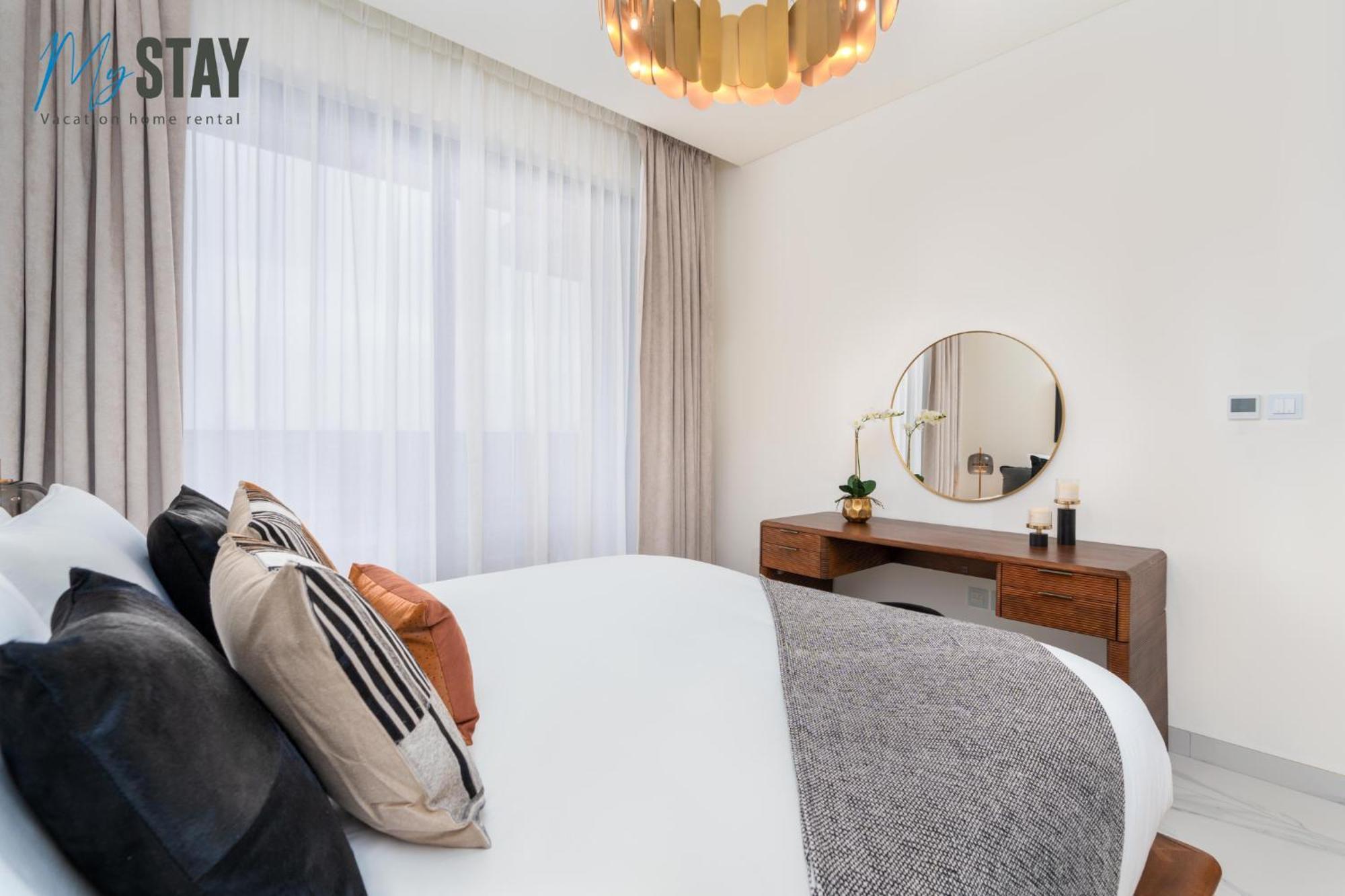 Apartment Stylish 2br With Assistant