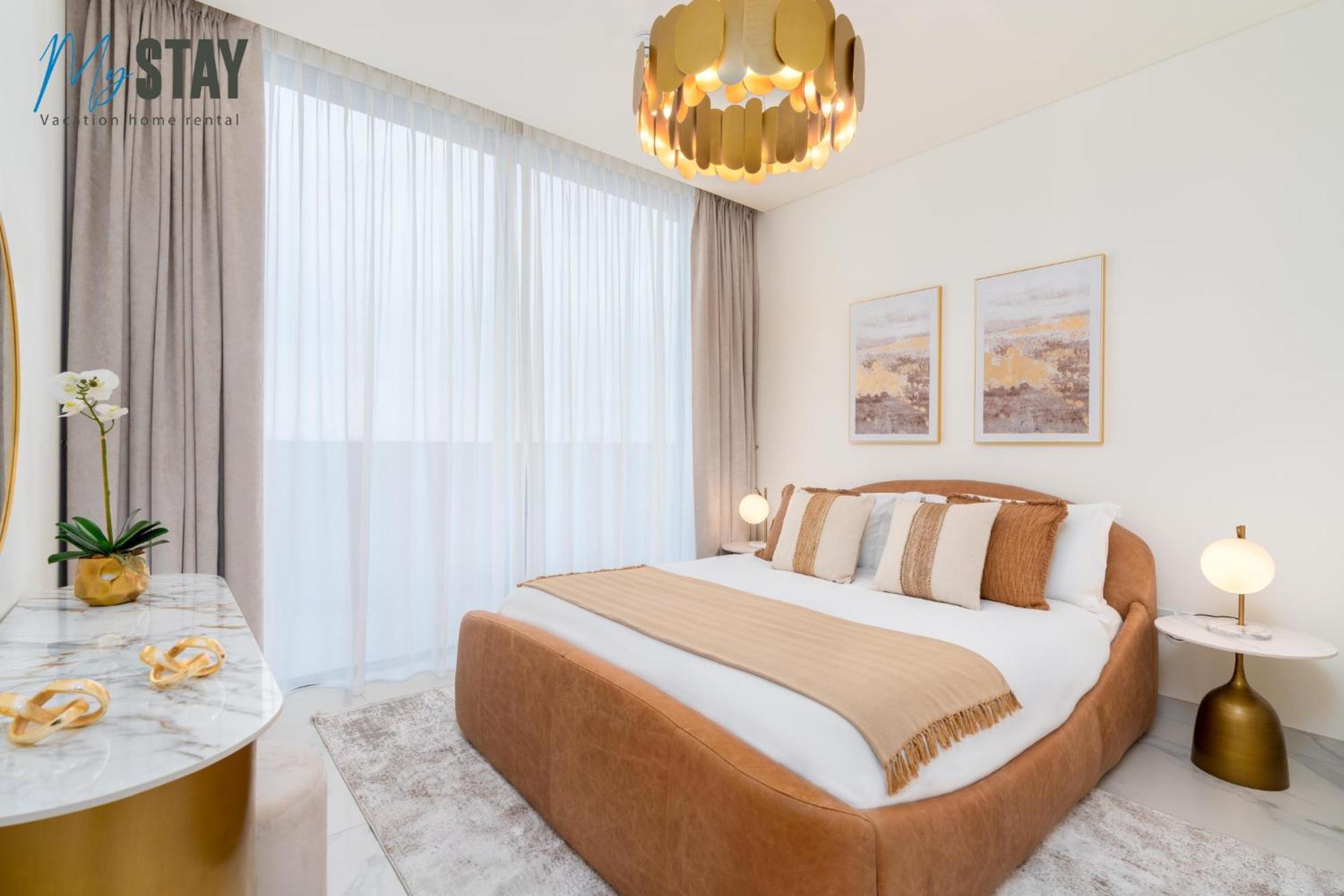 Stylish 2br With Assistant