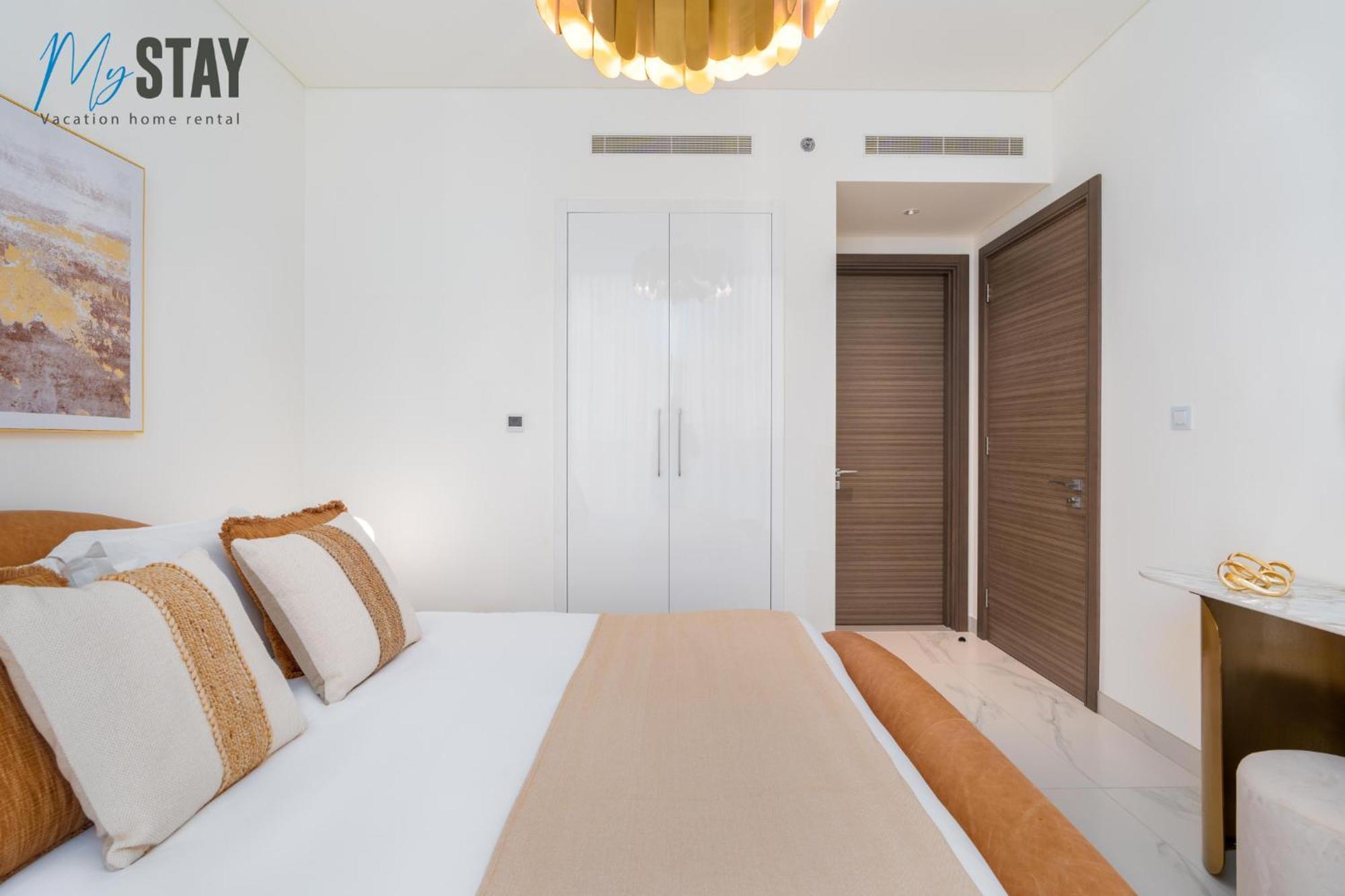 Apartment Stylish 2br With Assistant *