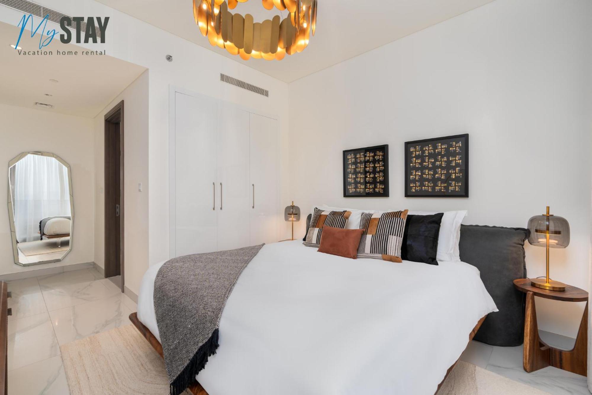 Apartment Stylish 2br With Assistant