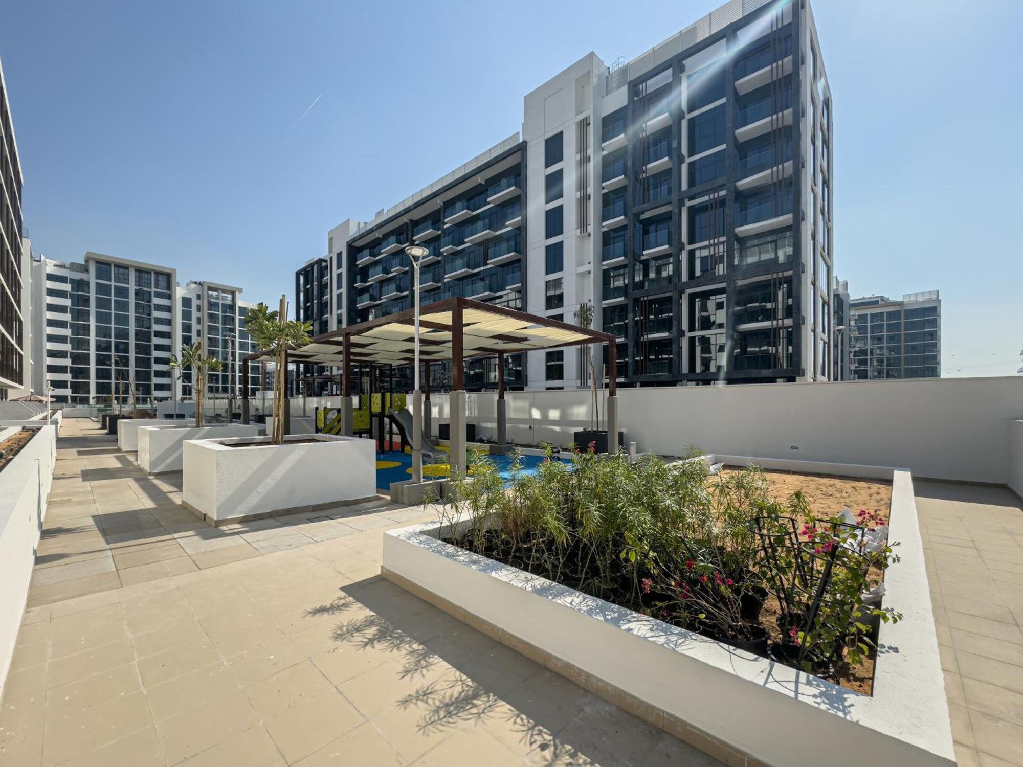 Easemytrip - Azizi Riviera 17 Tower * Dubai