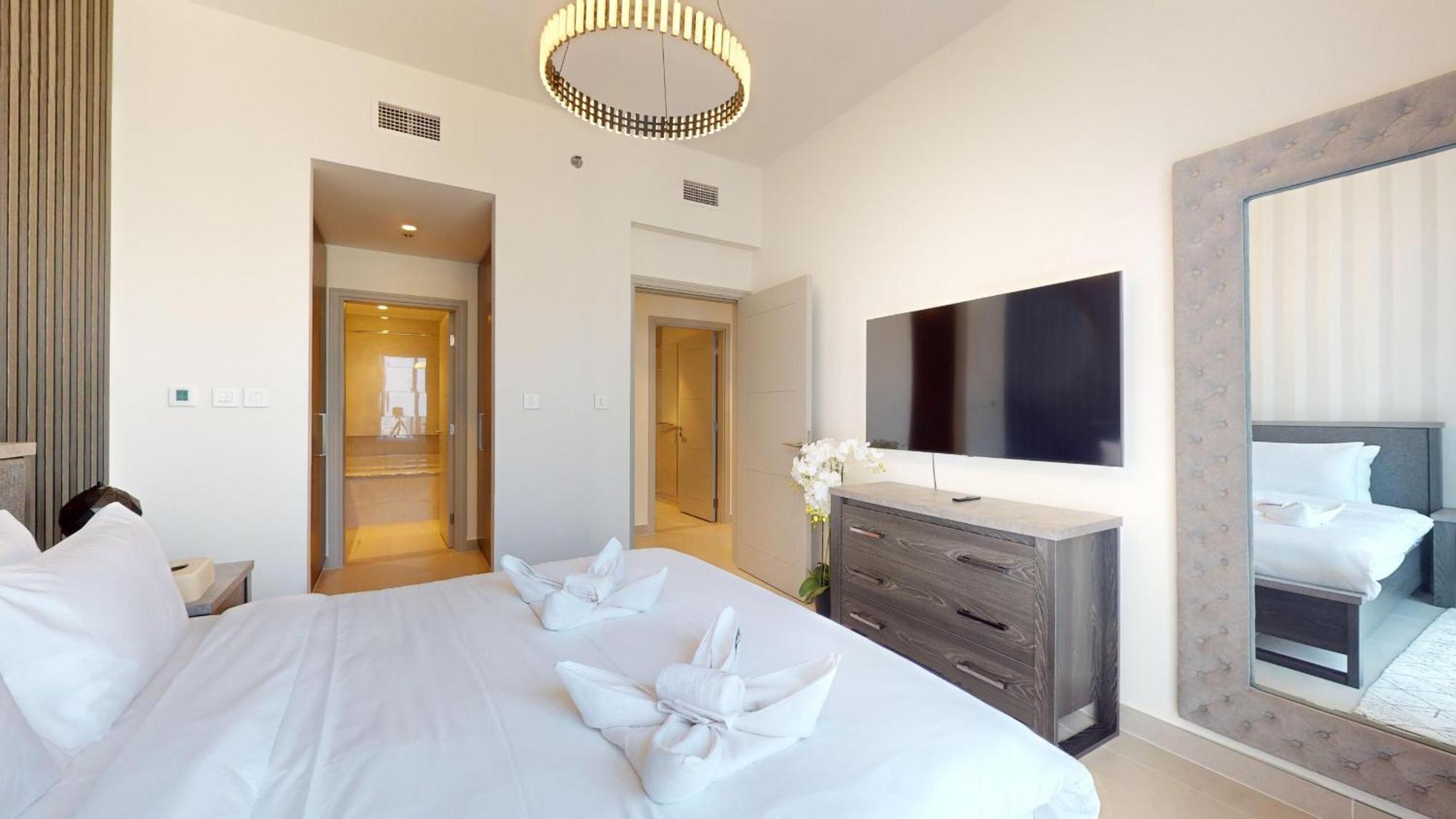 Primestay - 2br In Downtown Apartment *