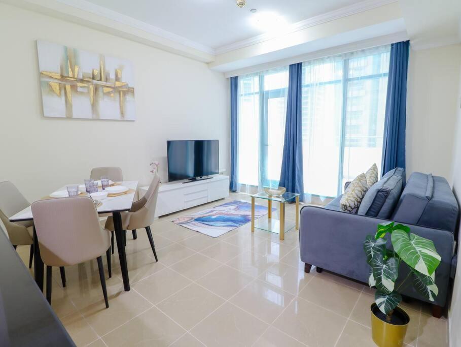 Vibrant 1 Bedroom At Barasti-dubai Marina Apartment
