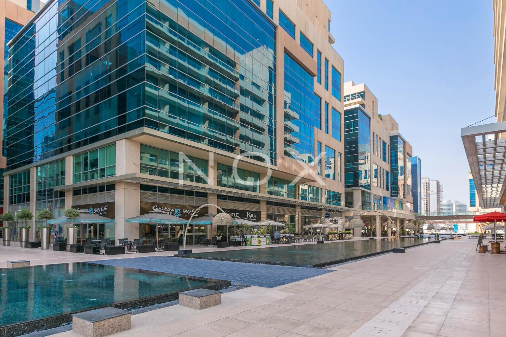 Apartment 1br With Study View Bay Square Dubai