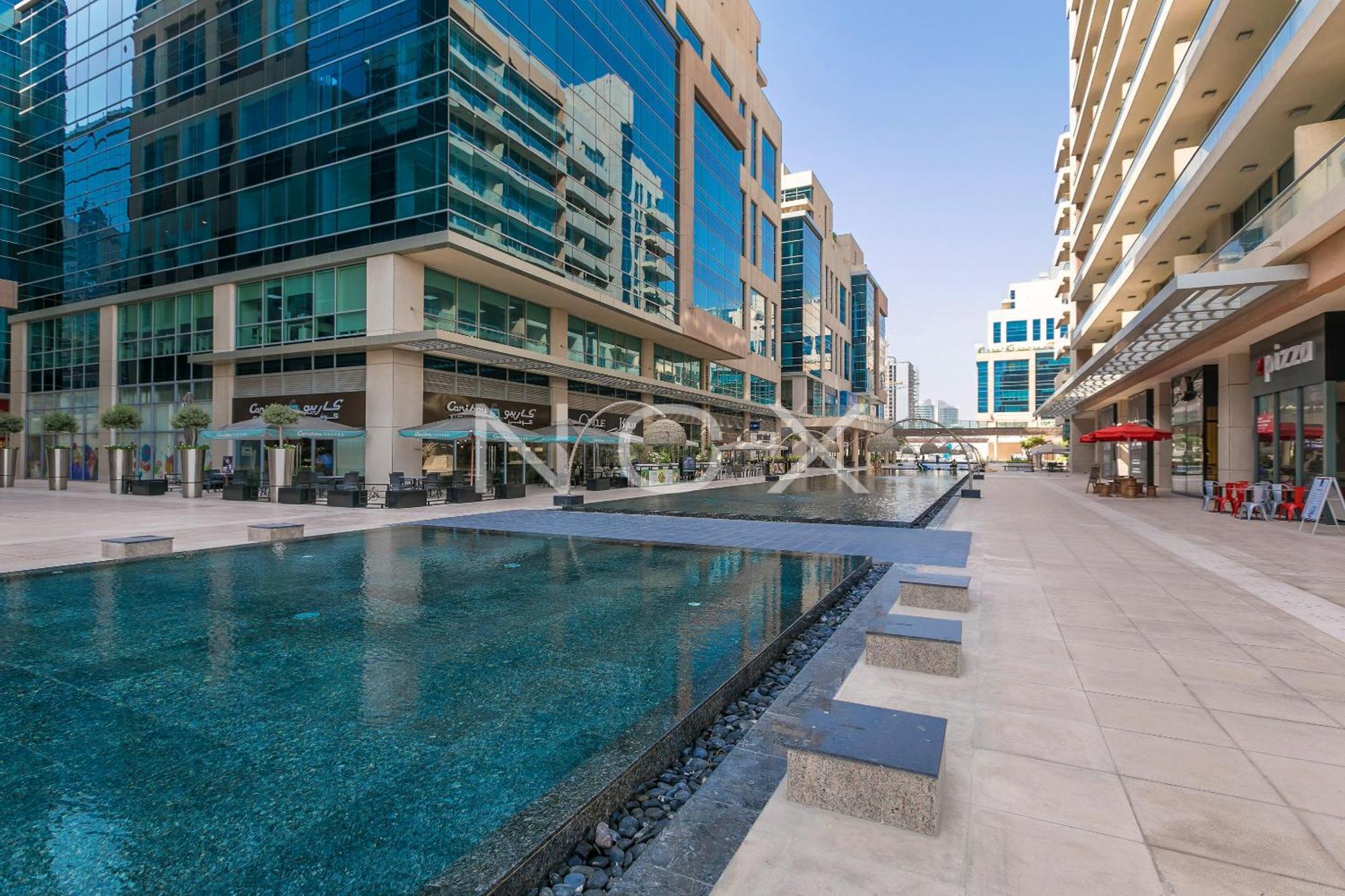 1br With Study View Bay Square *