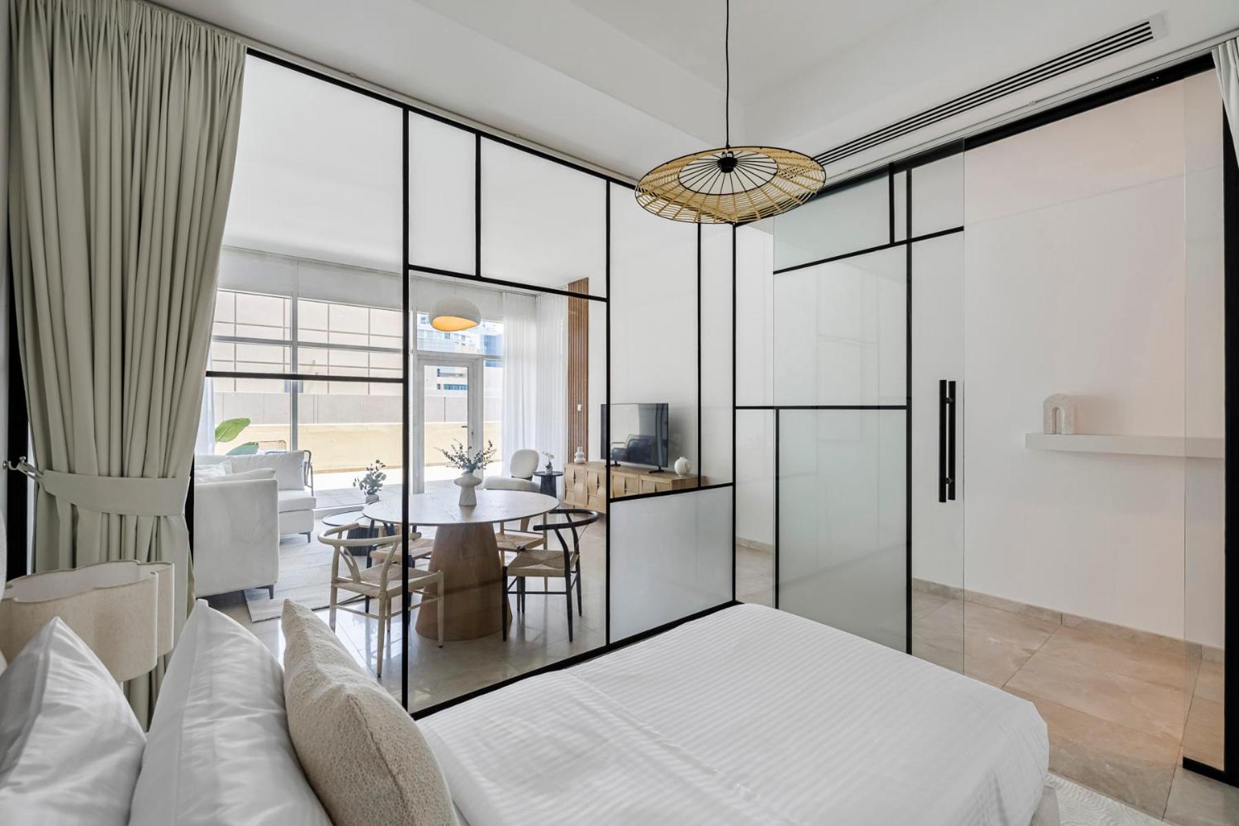 Apartment 1br With Study View Bay Square *