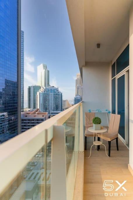 Apartment Fivex Modern 1 Bedroom With Sea View *