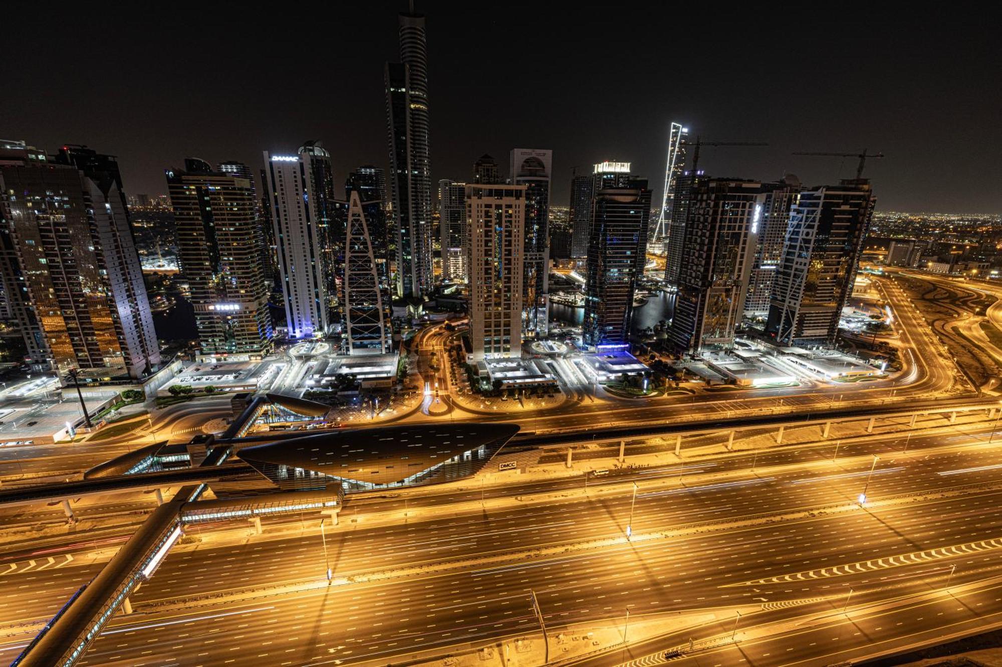 Expansive 5br Marina Near Jbr * Dubai