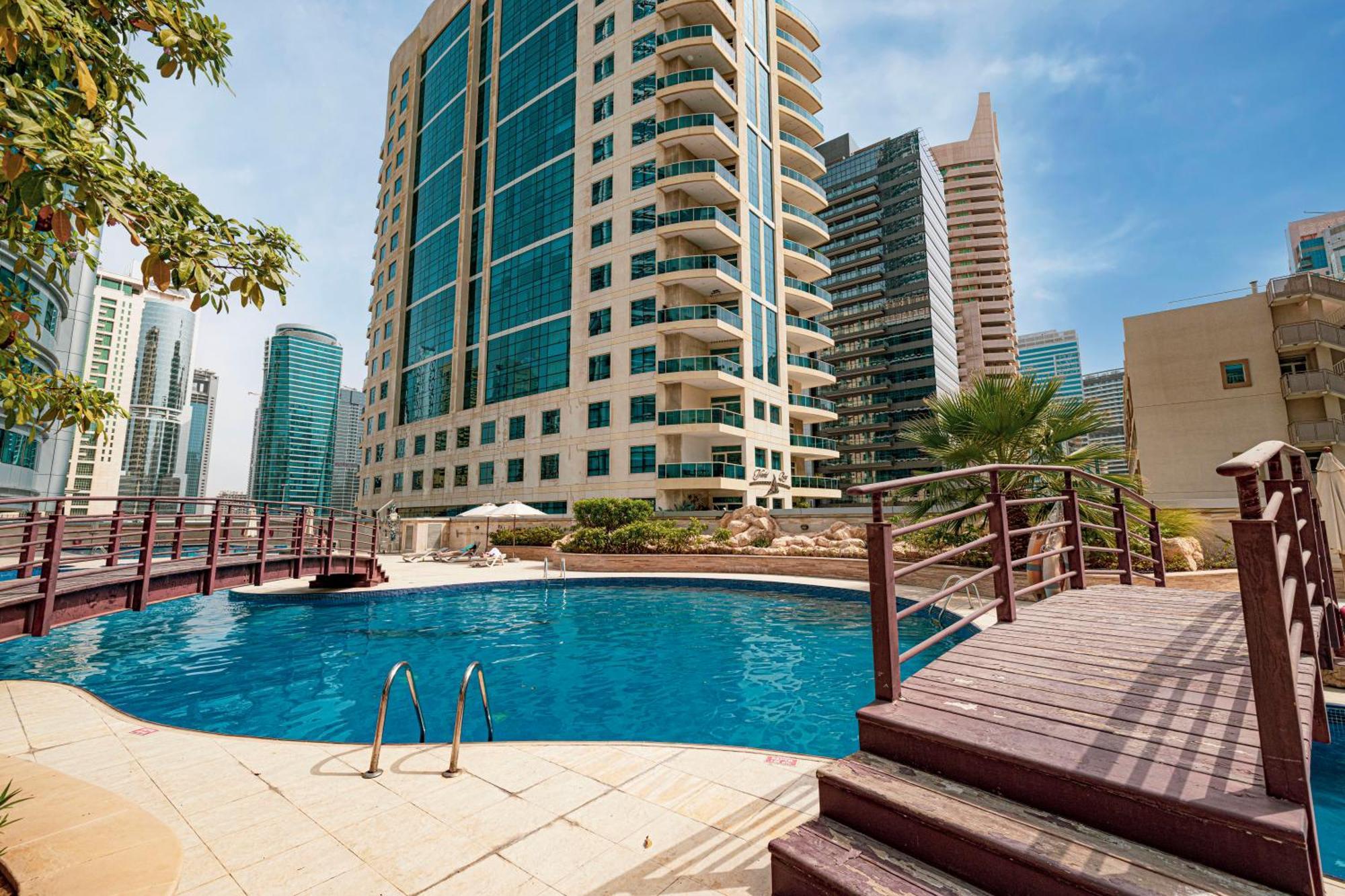 Apartment Expansive 5br Marina Near Jbr *