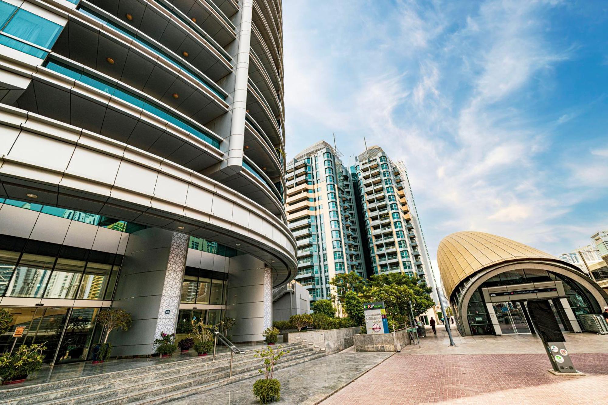 Expansive 5br Marina Near Jbr
