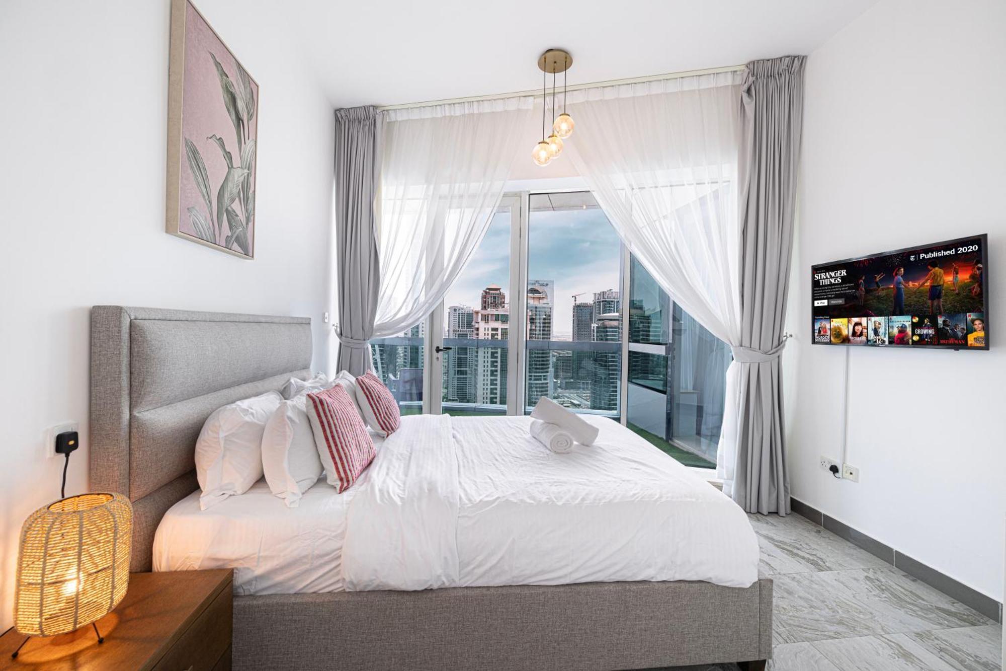 Expansive 5br Marina Near Jbr Apartment Dubai