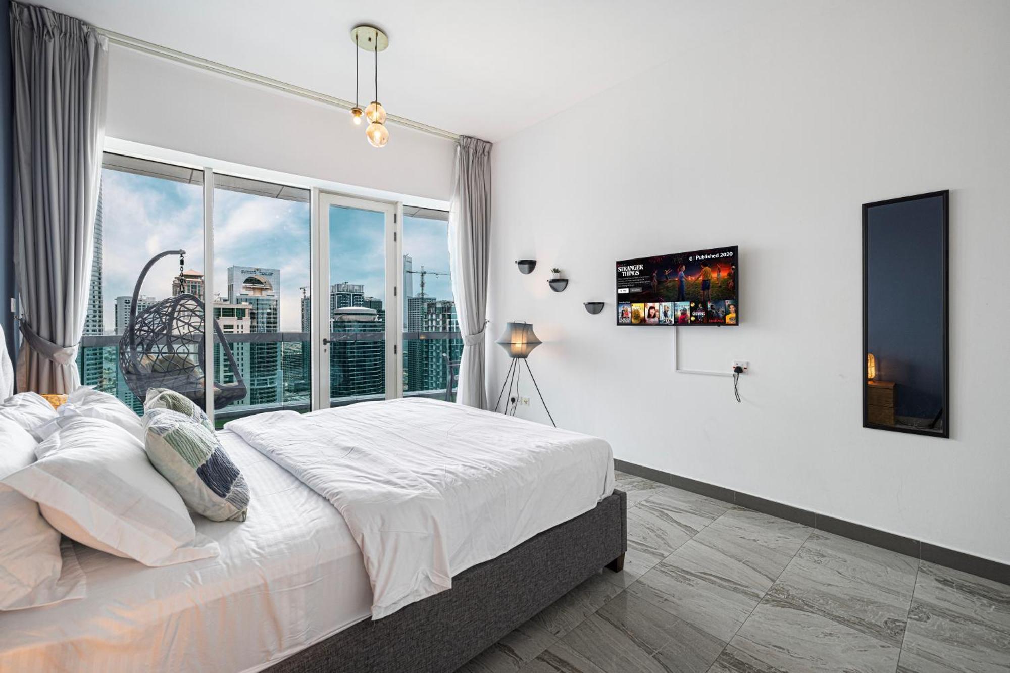 Expansive 5br Marina Near Jbr Dubai