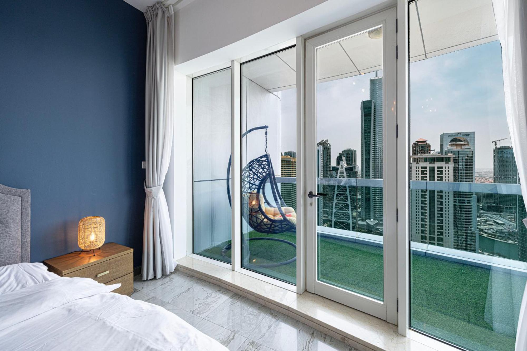 Apartment Expansive 5br Marina Near Jbr *