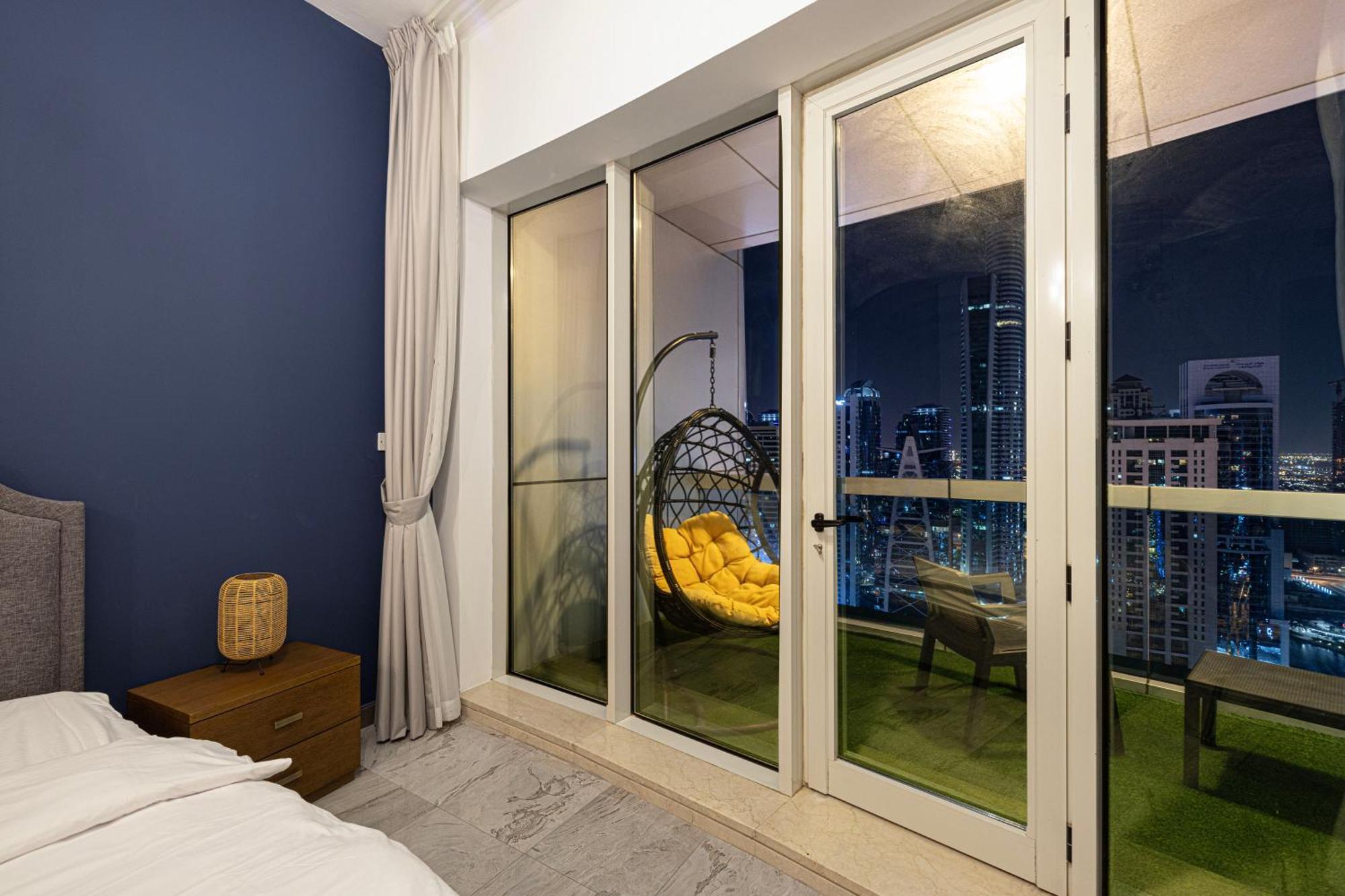 Apartment Expansive 5br Marina Near Jbr *