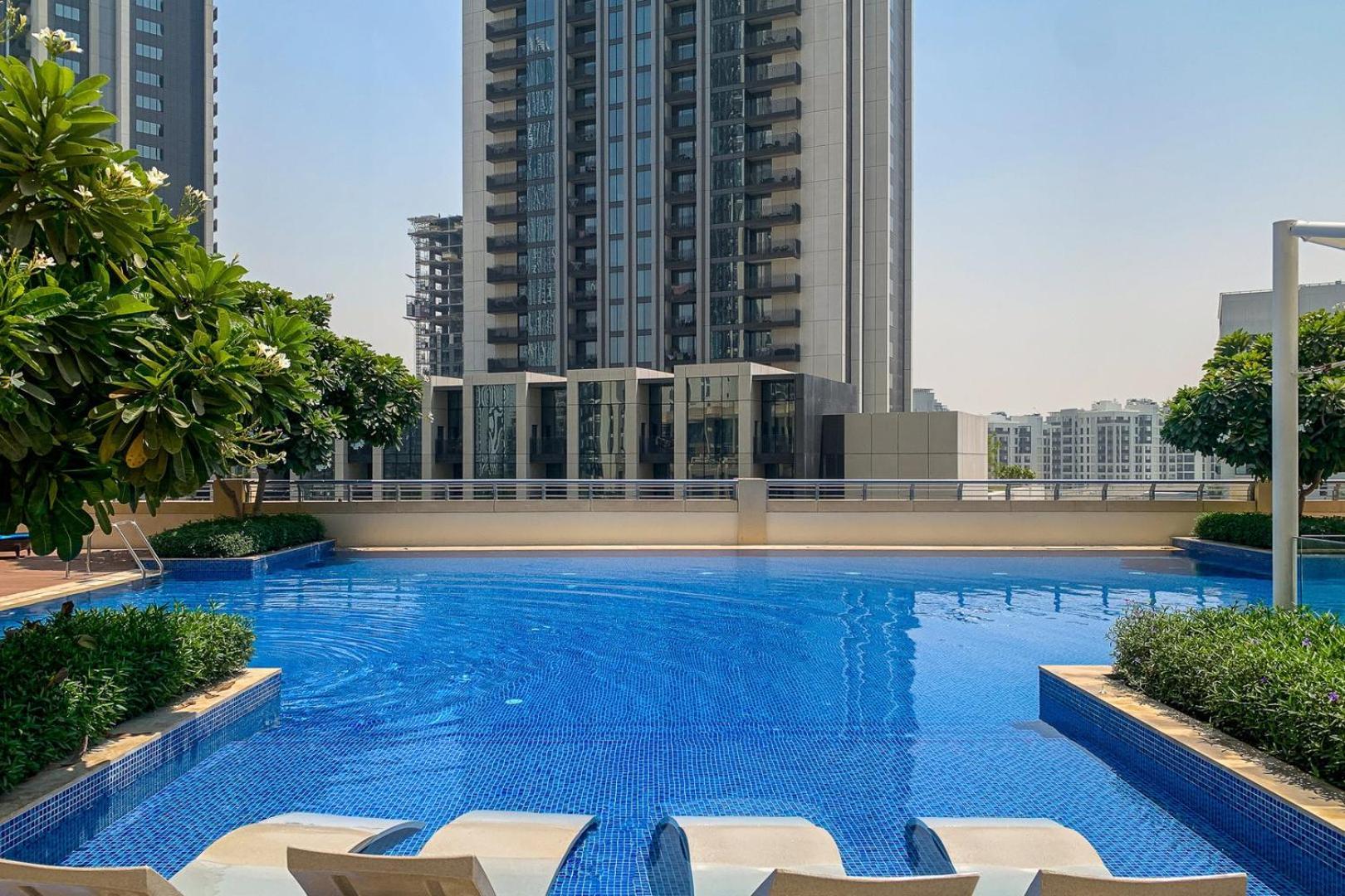 Apartment Luxe | Luxury 2br | Creek View | Modern & Cozy *