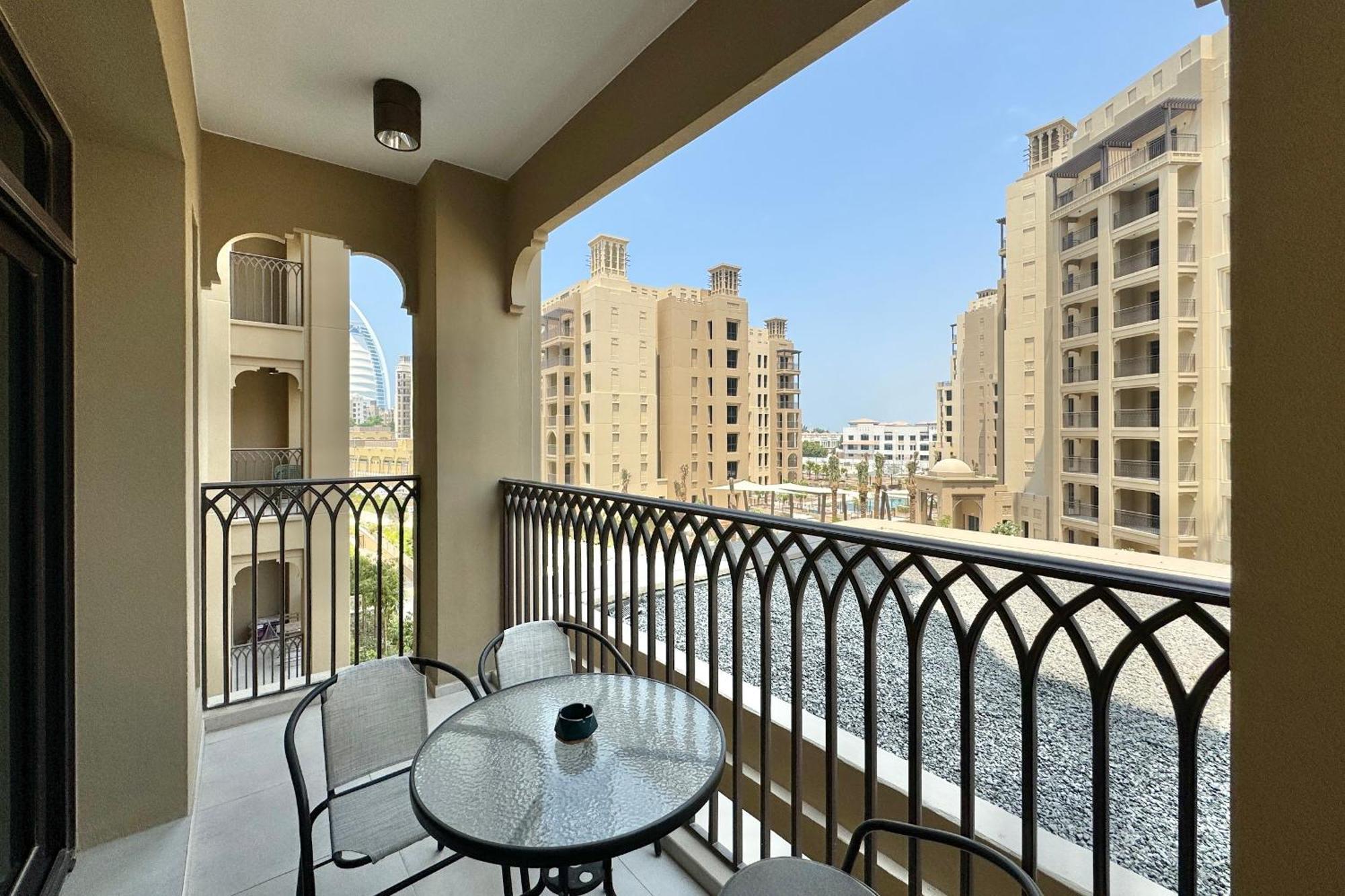1bd Partial Burj Al Arab View Prime Location *