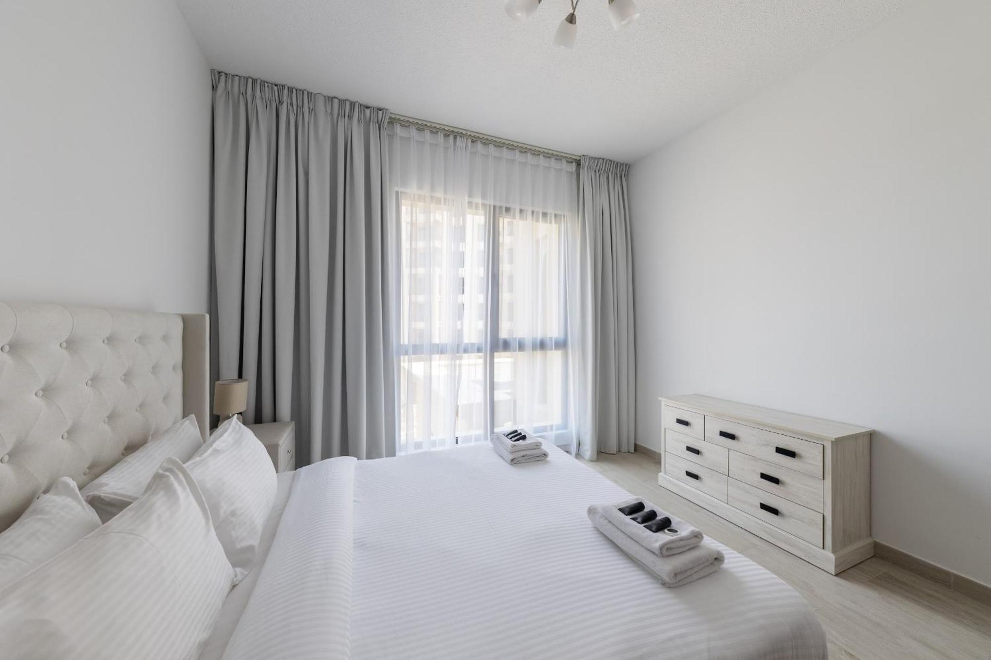 Apartment 1bd Partial Burj Al Arab View Prime Location