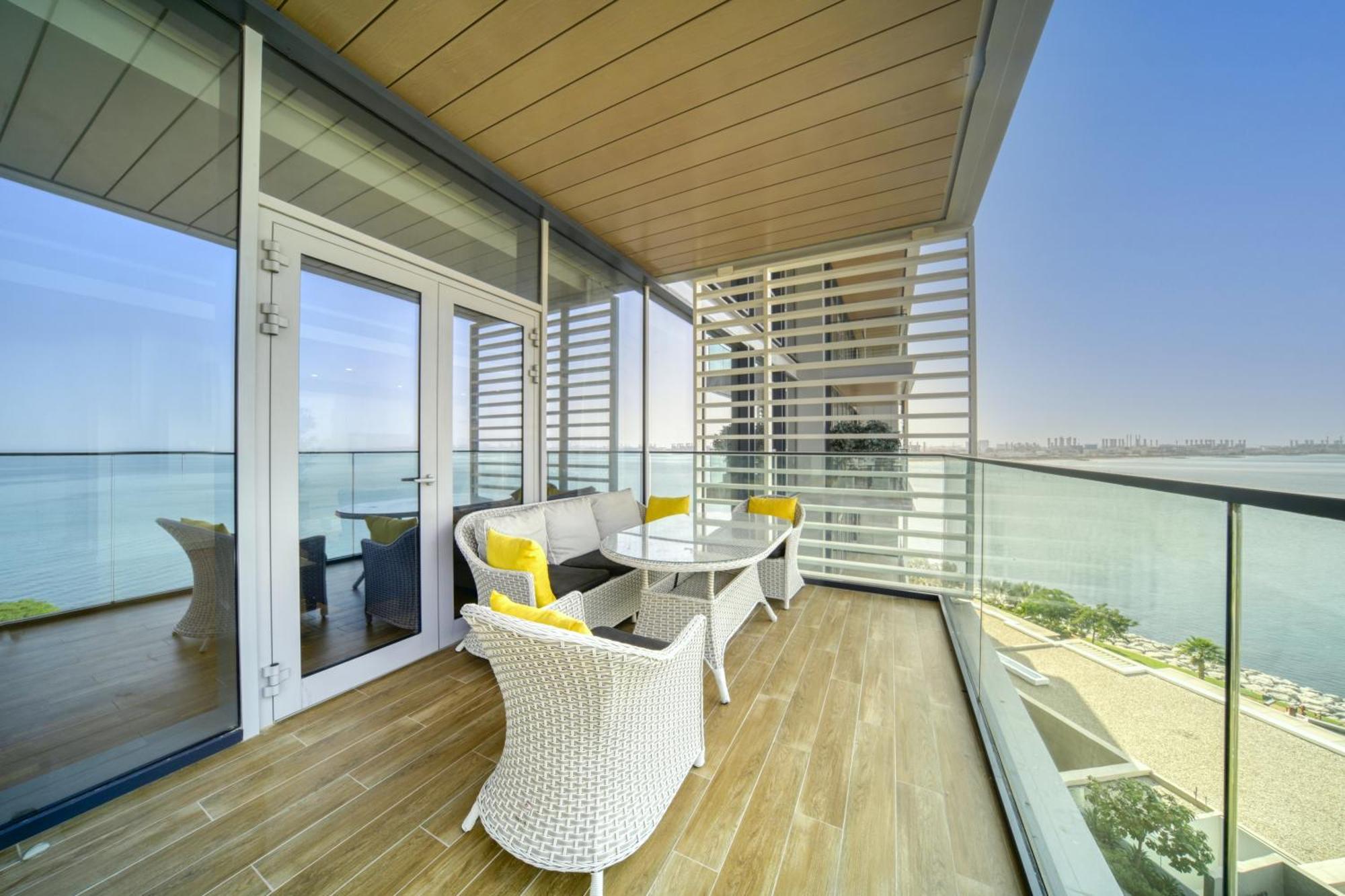 Shadow Of The Sun By Lagom Apartment *