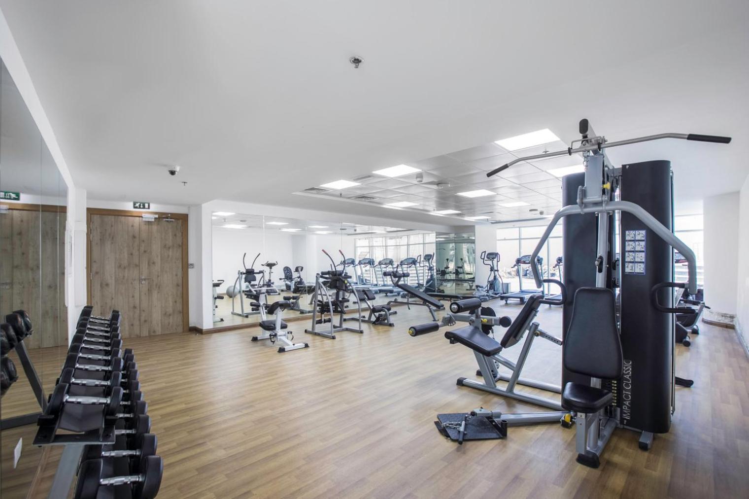 Blueground Marina Pool Gym Dxb-418 Apartment Dubai