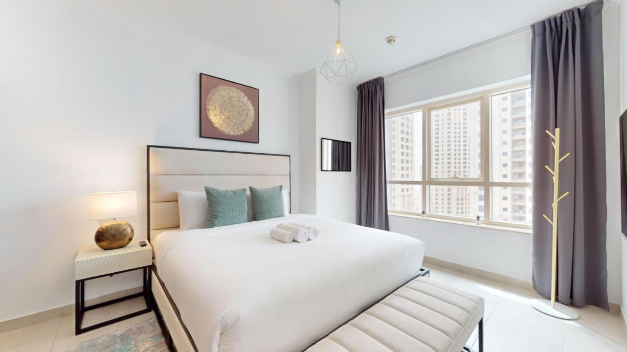 Marina Quays - Calm One Bedroom Dubai