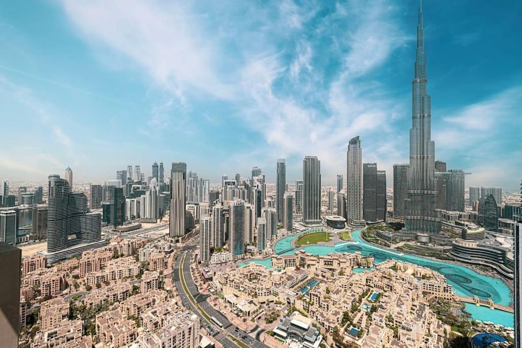 Lux With Full Burj View I 1 Min Mall Apartment