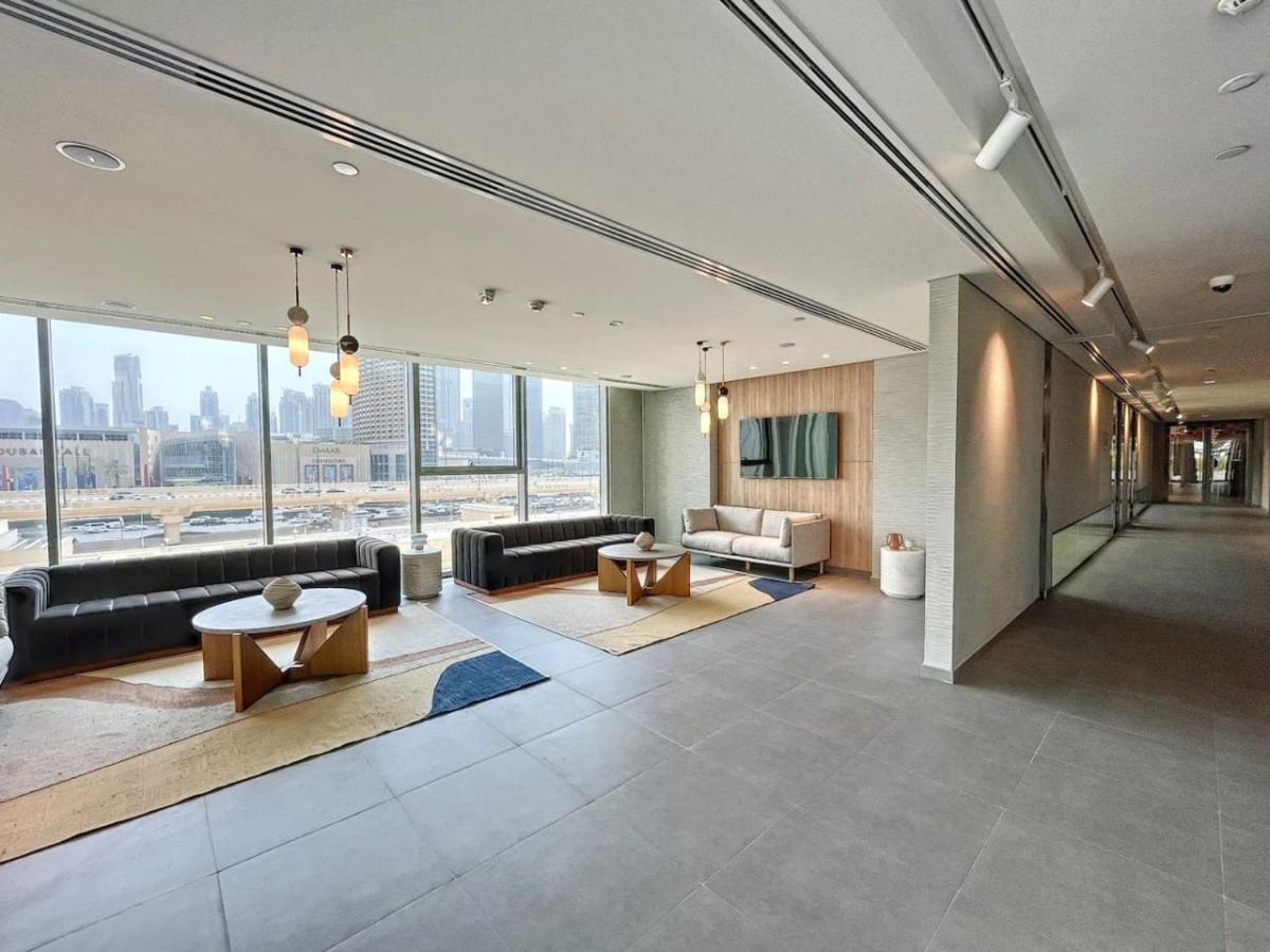 Downtown Views Ii, Tower 2- Calm One Bedroom Apartment Dubai