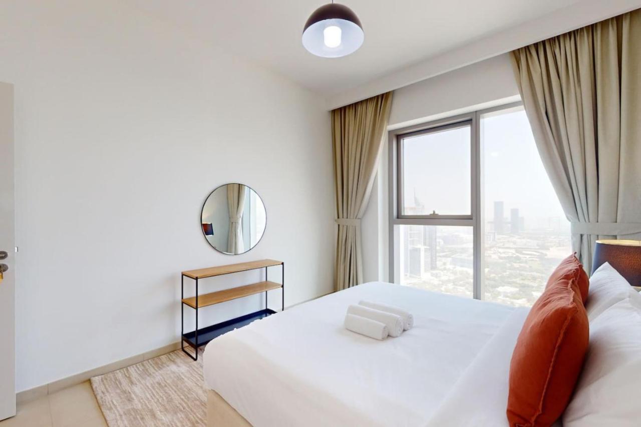 Downtown Views Ii, Tower 2- Calm One Bedroom * Dubai