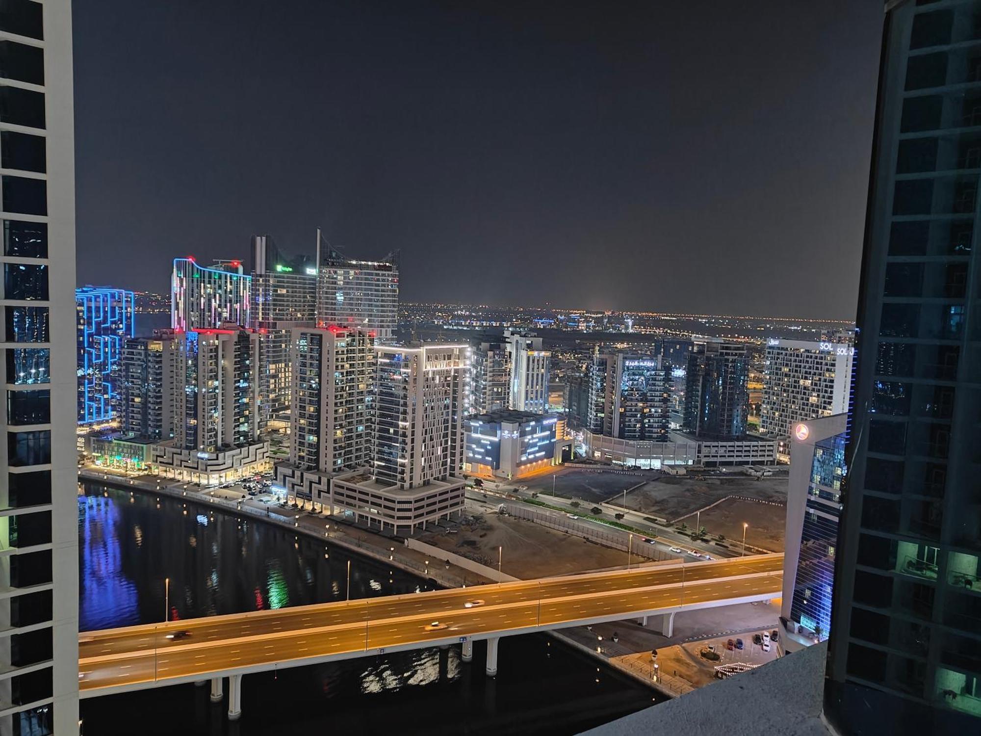 Apartment Lemodcasa - Luxury Smart With Canal View Business Bay *