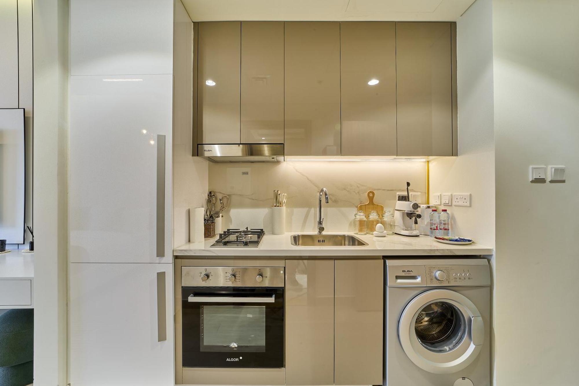 Bright In Azizi Riviera Perfect Getaway Apartment