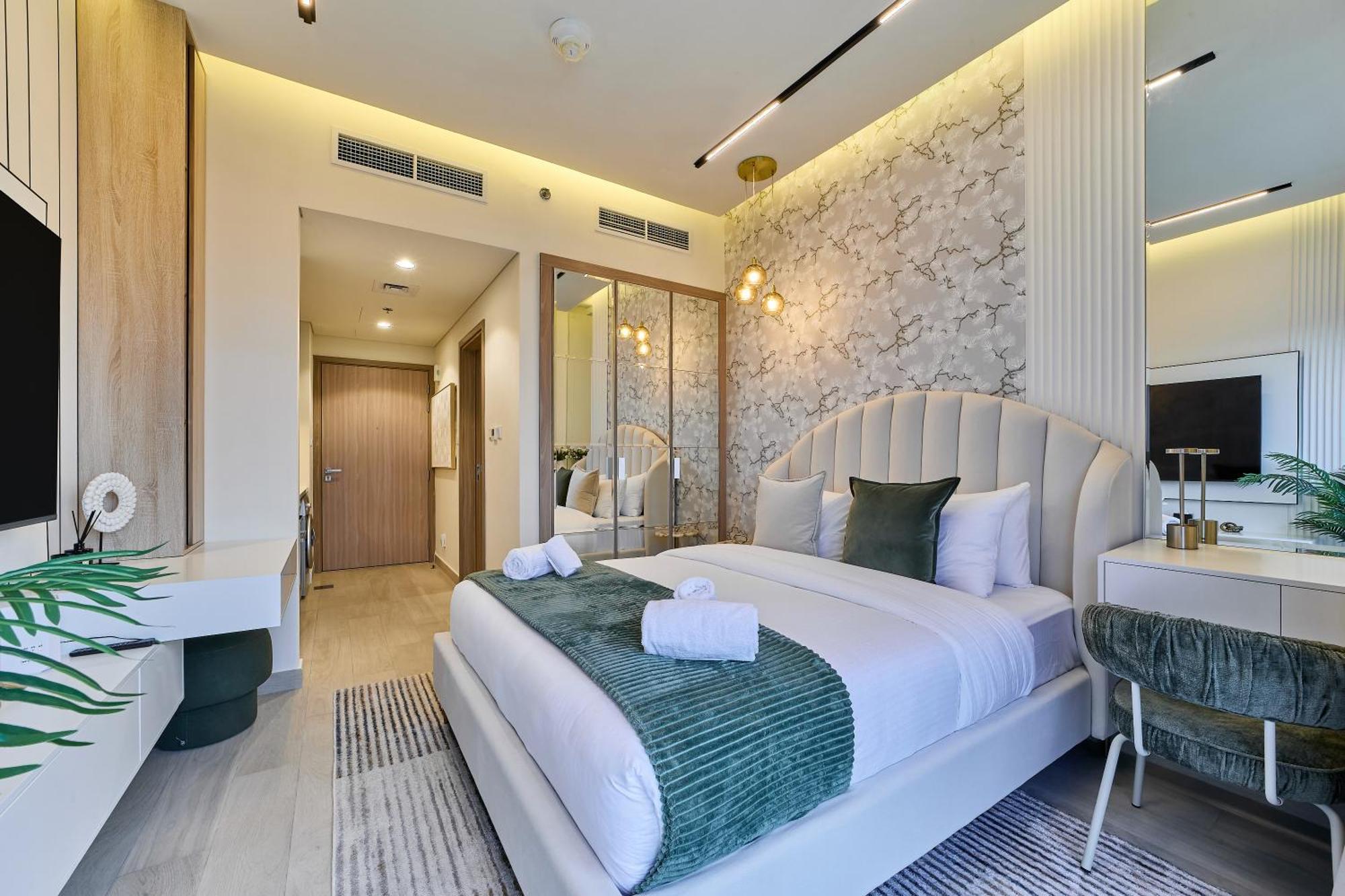 Bright In Azizi Riviera Perfect Getaway Apartment Dubai