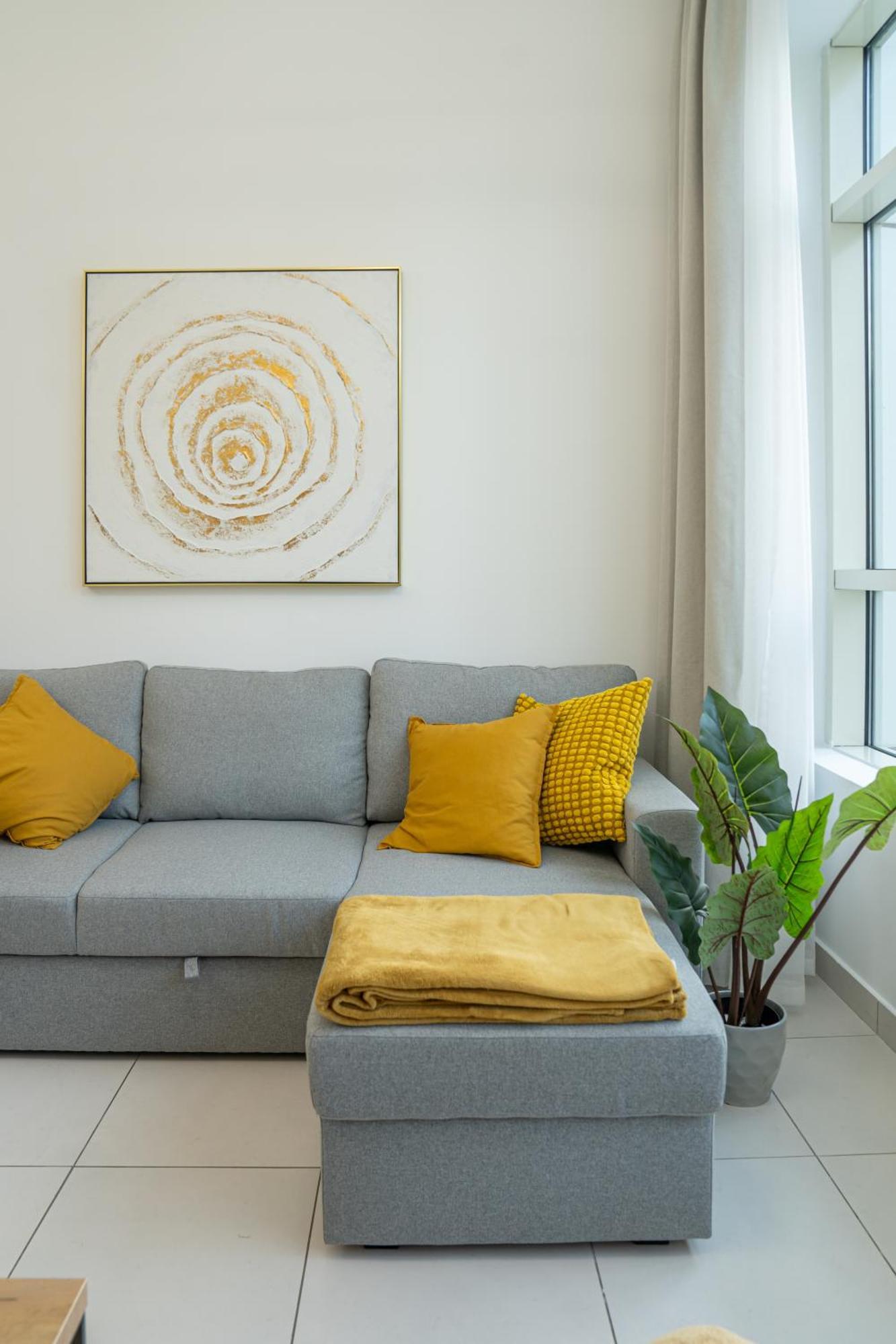 Exquisite Marina View 2 Bedrooms Near Metro And Marina Mall Apartment Dubai