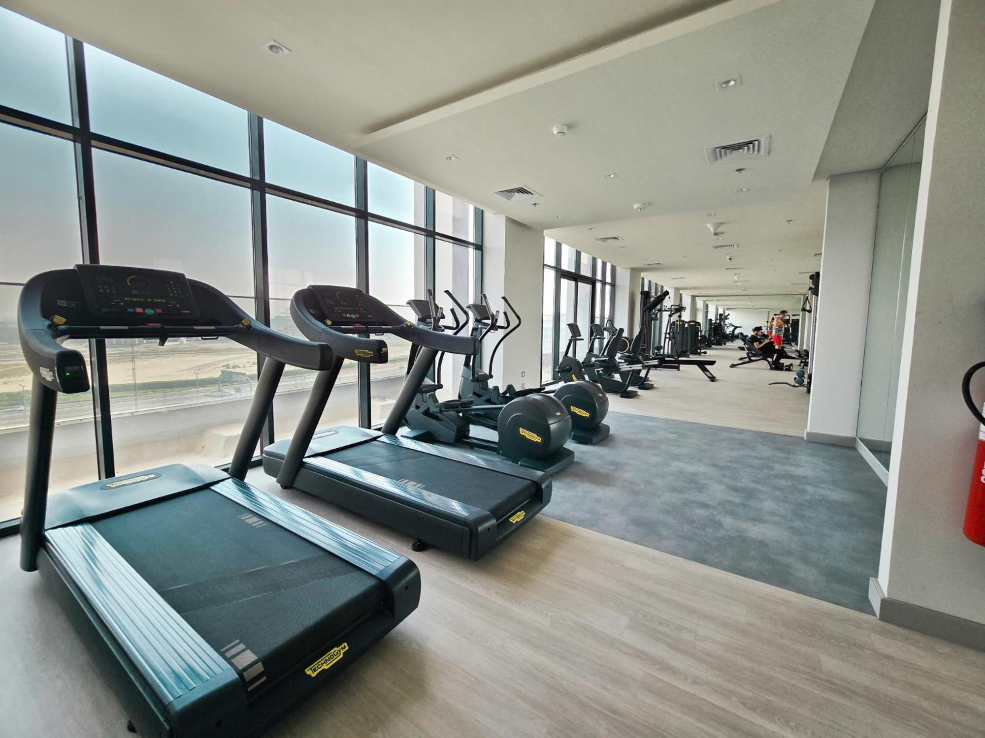 Apartment Easygo- Stylish Stu Azizi Riviera 44-06 *
