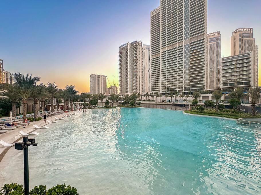 First Class 2br Luxury Haven In Vida Apartment Dubai
