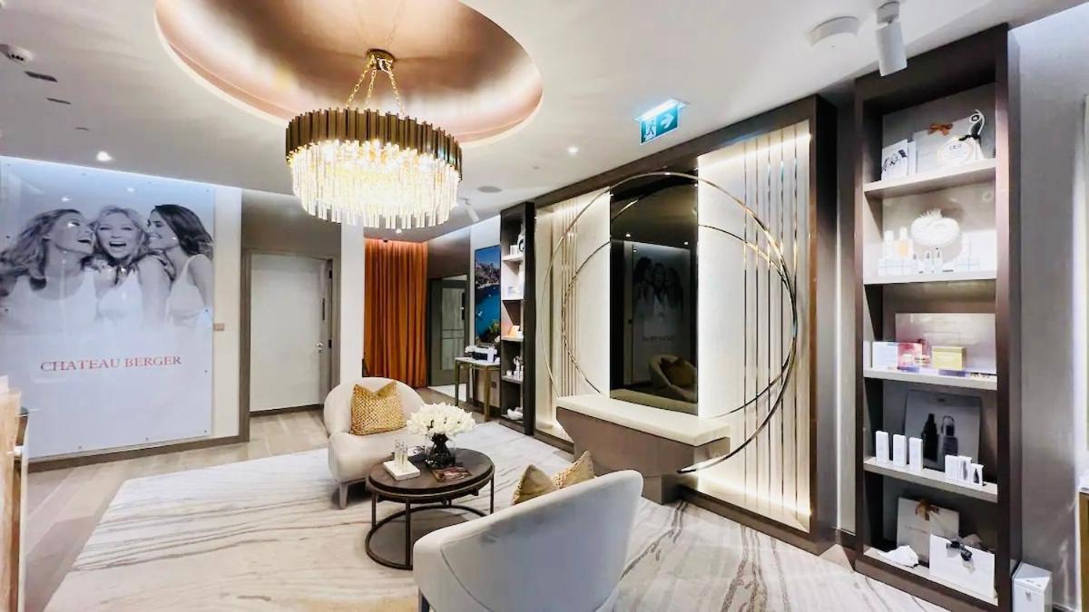 360 Downtown Luxury Apt- Infinity Pool Burj View Apartment Dubai