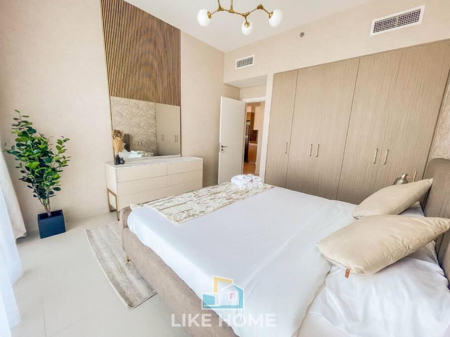 Like - 3703 Stunning 1bhk View In Creek Harbour Dubai