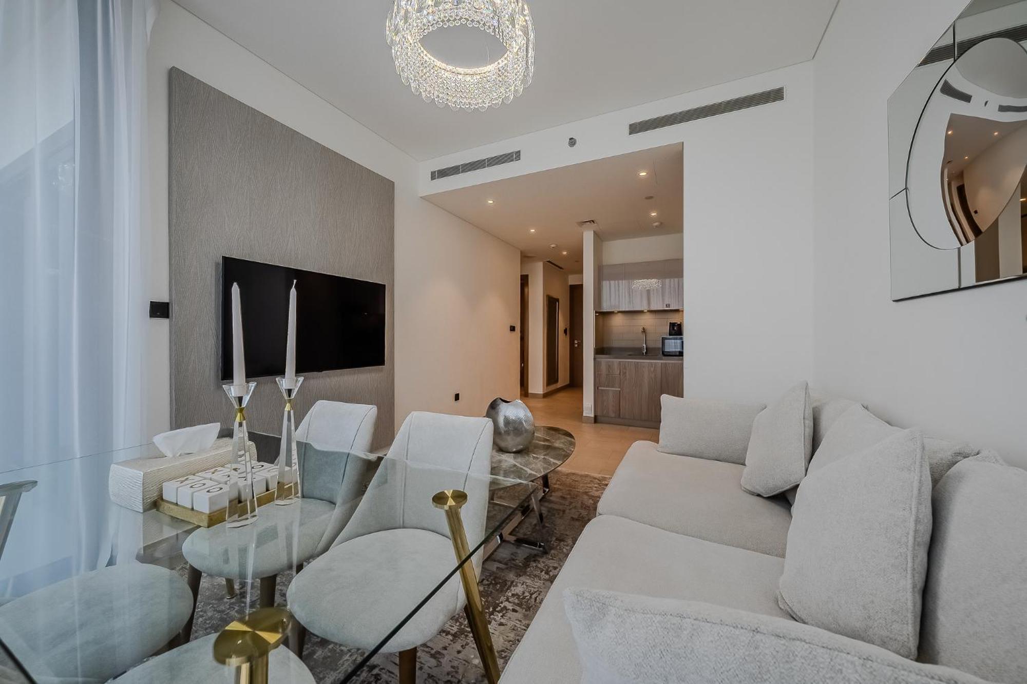 Apartment Stylish 1 Bdr In Sobha Waves Dubai