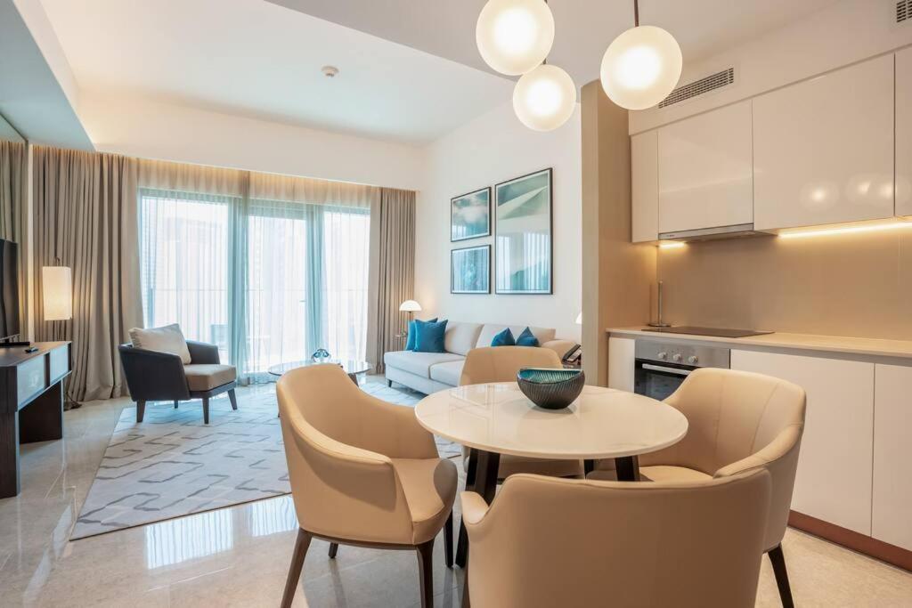 Ahp 3008 Dubai