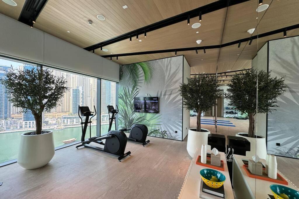 Apartment Vida Marina Residences Dubai