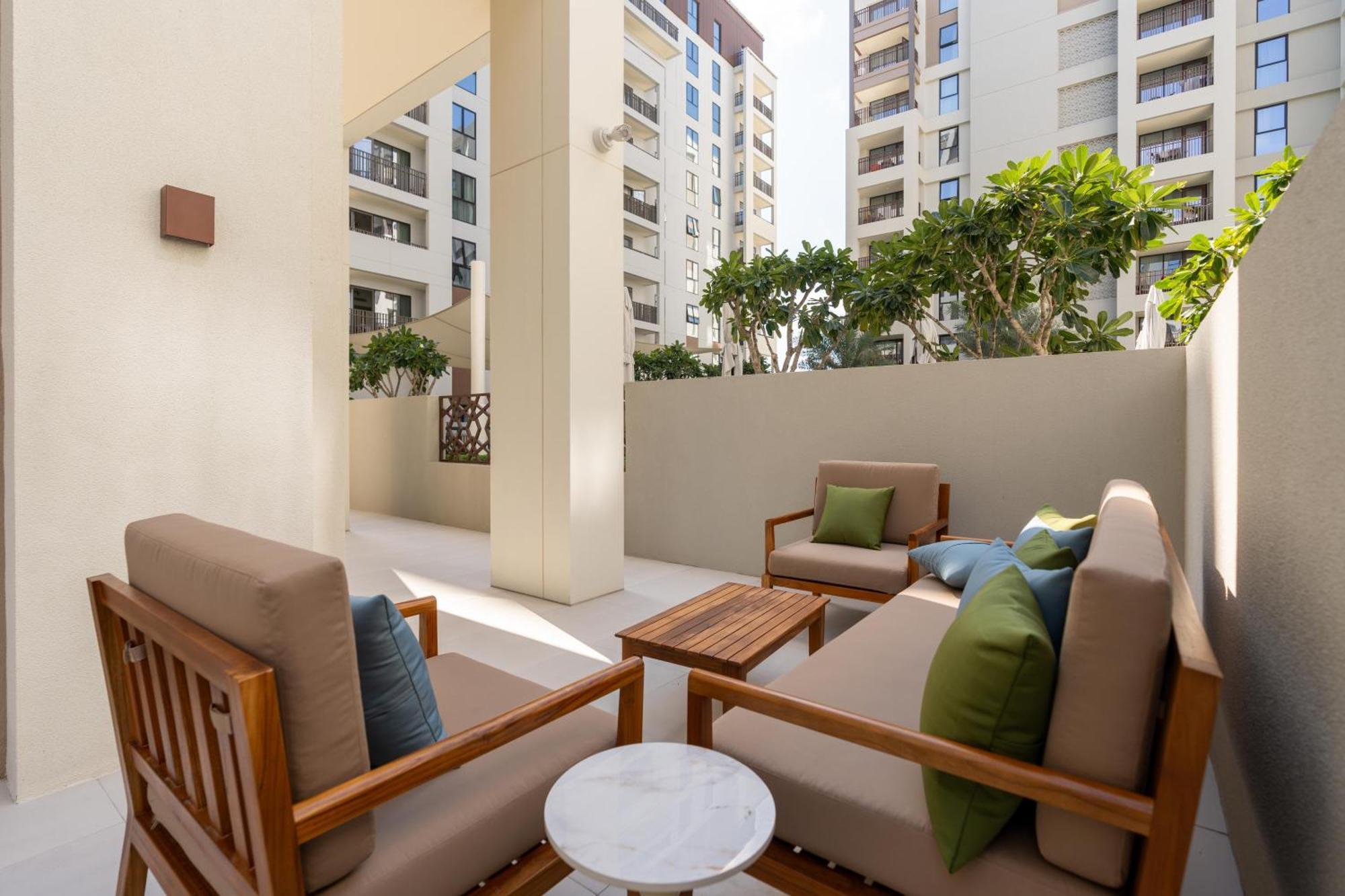 Apartment Elegant 1br With Access In Creek