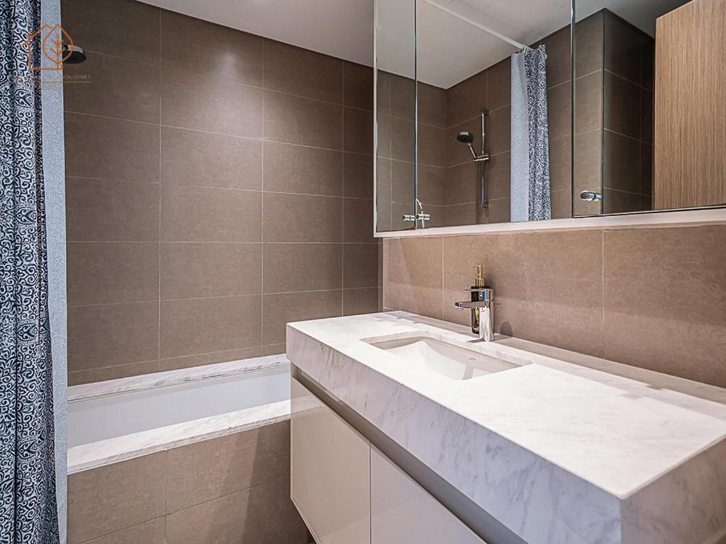 Apartment Stunning 3-Bedroom Home With Panoramic Burj Khalifa Views From High Floor 193Br-3