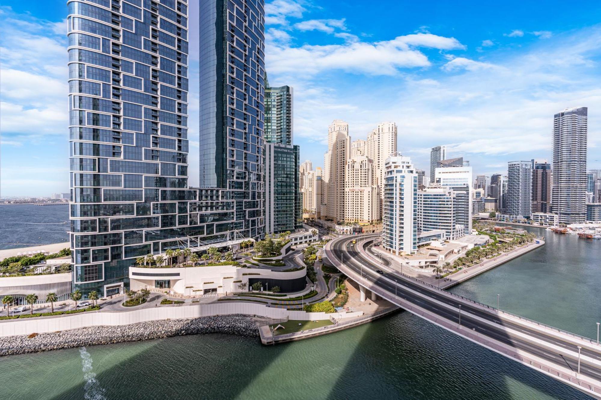 Apartment Luxurious 2br With Stunning Marina Skyline View