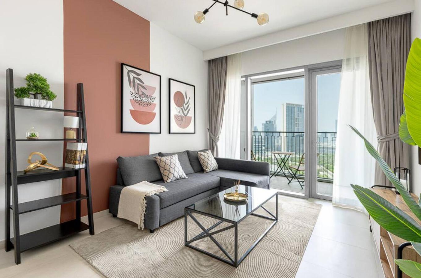 Infinity Pool With Burj Khalifa View - 1 Bedroom In Downtown - 5 Min Walk To Mall, Close To Burj Khalifa - Sleeps 4 People By Zen